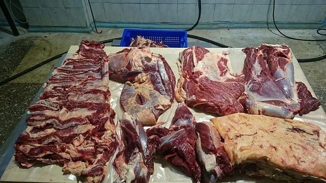 мясо   говядины Четвертины 1 кат коровы в Казани
