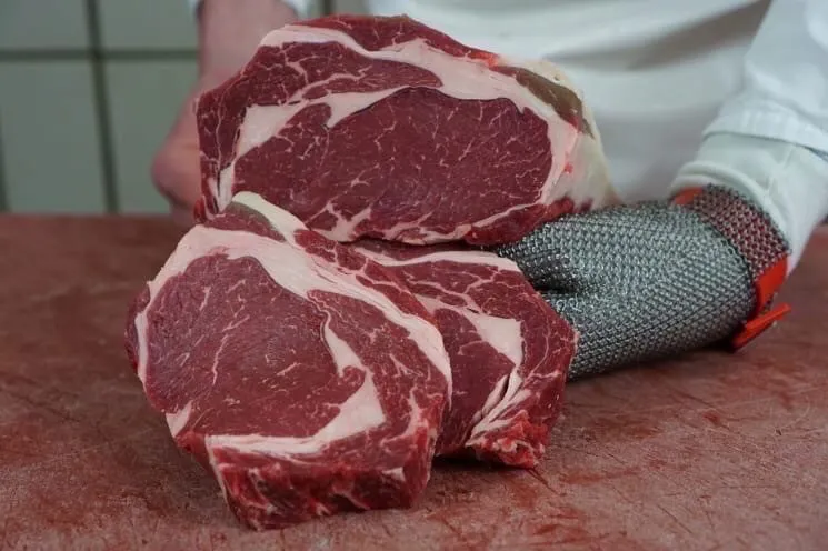 фотография продукта Мясо баранины и говядины халяль 